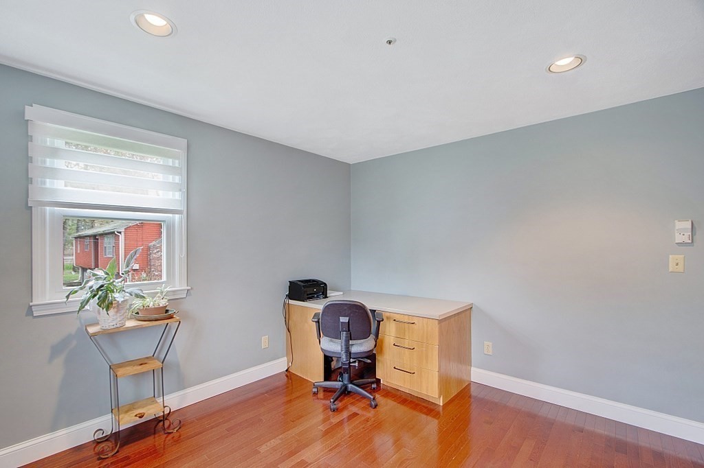 17 Russet Lane Marlborough, MA 01752 - Photo 26 of 38