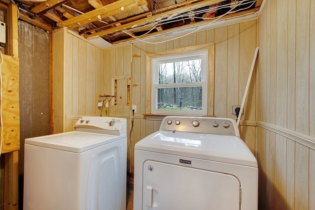 17 Russet Lane Marlborough, MA 01752 - Photo 34 of 38