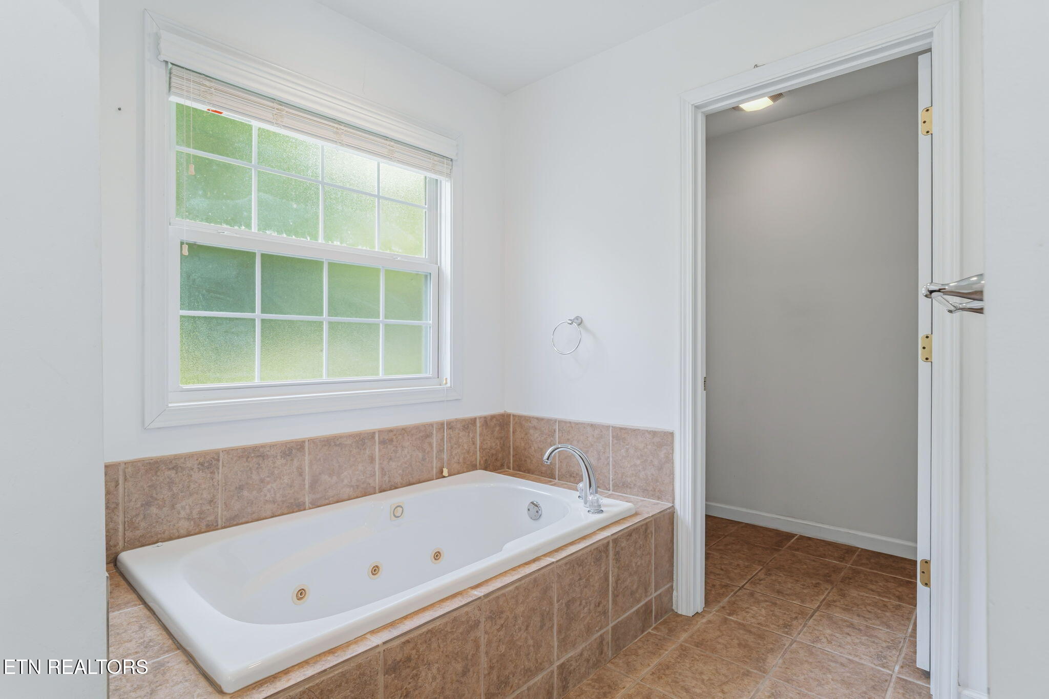 138 Country Way Road Vonore, TN 37885 - Photo 20 of 50 26-web-or-mls-138 Country Way-28