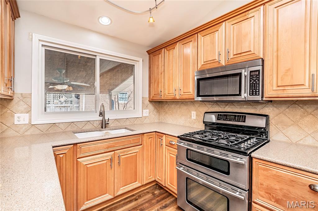 1797 Prindable Court Chesterfield, MO 63017 - Photo 22 of 53