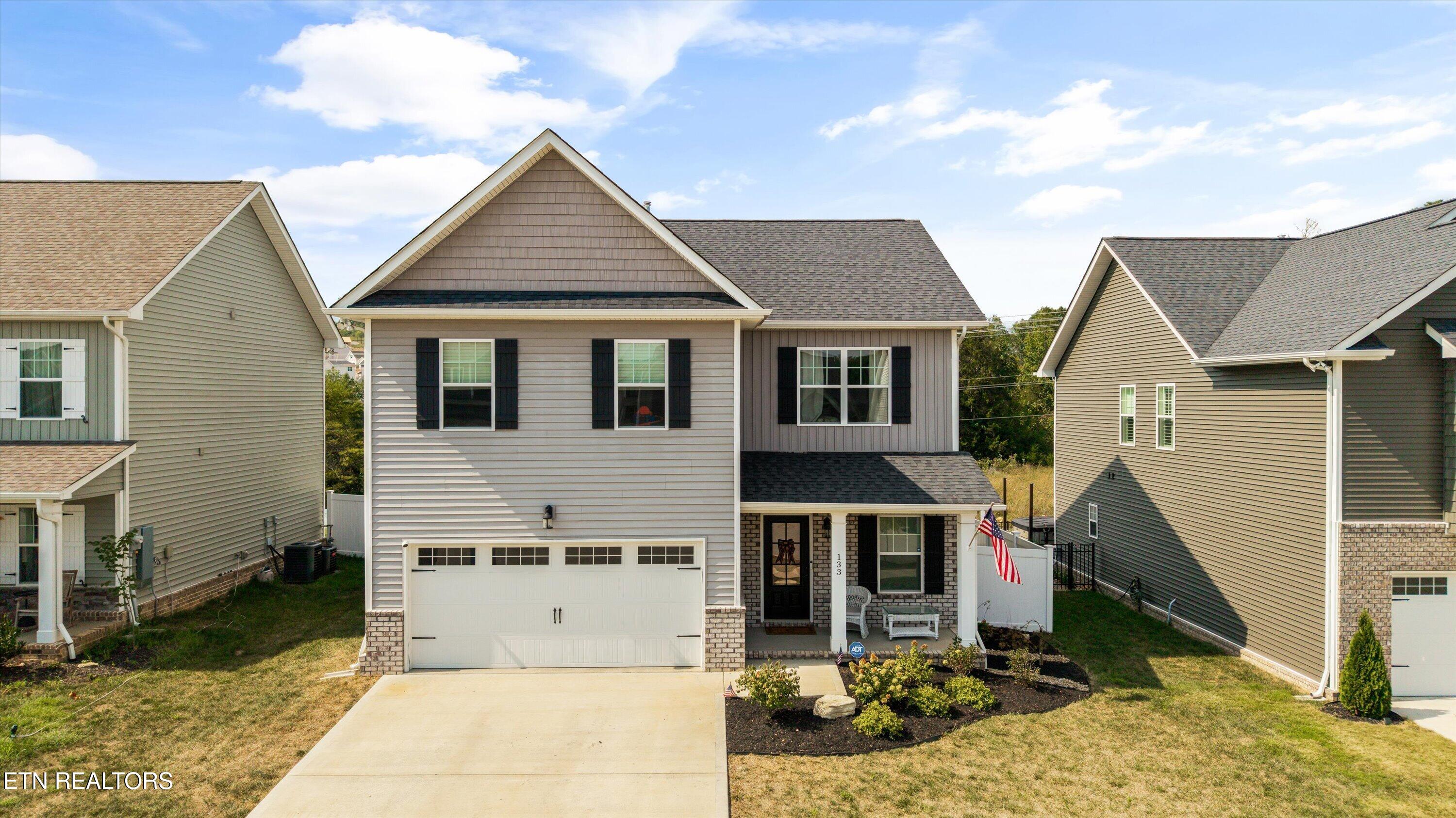 133 Songberry Street Oak Ridge, TN 37830 - Photo 11 of 37 Craftsman Style