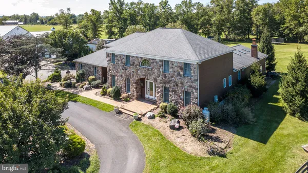 $1,875,000 | 102 Middle Creek Road, Gilbertsville, PA 19525