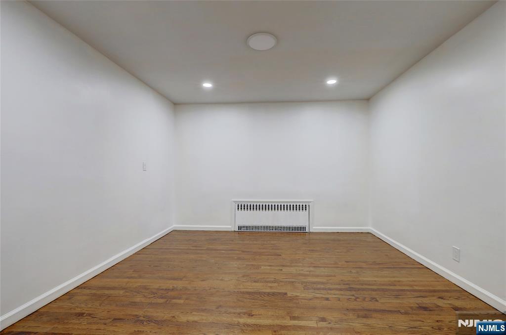 4-21 Saddle River Road, Unit 1 Fair Lawn, NJ 07410 - Photo 12 of 19 a view of empty room