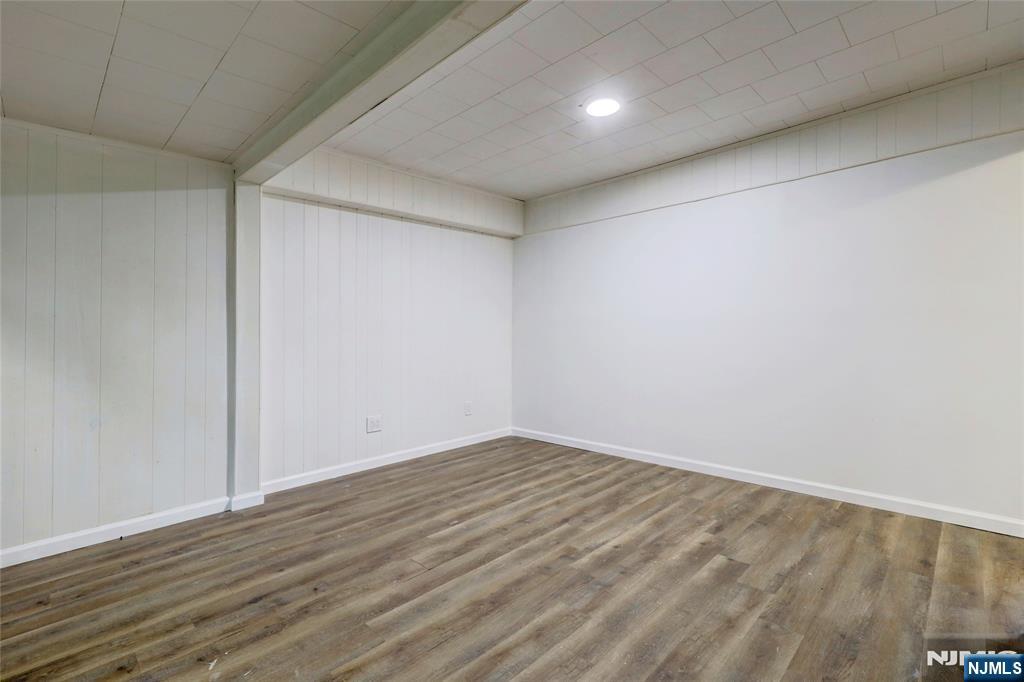 4-21 Saddle River Road, Unit 1 Fair Lawn, NJ 07410 - Photo 17 of 19 a view of room