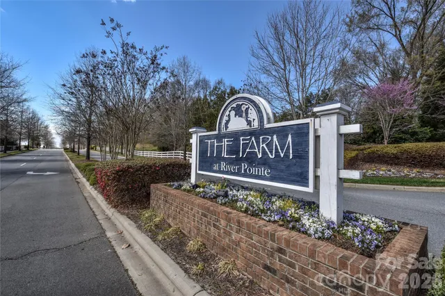 $500,000 | 3050 Streamside Drive, Davidson, NC 28036