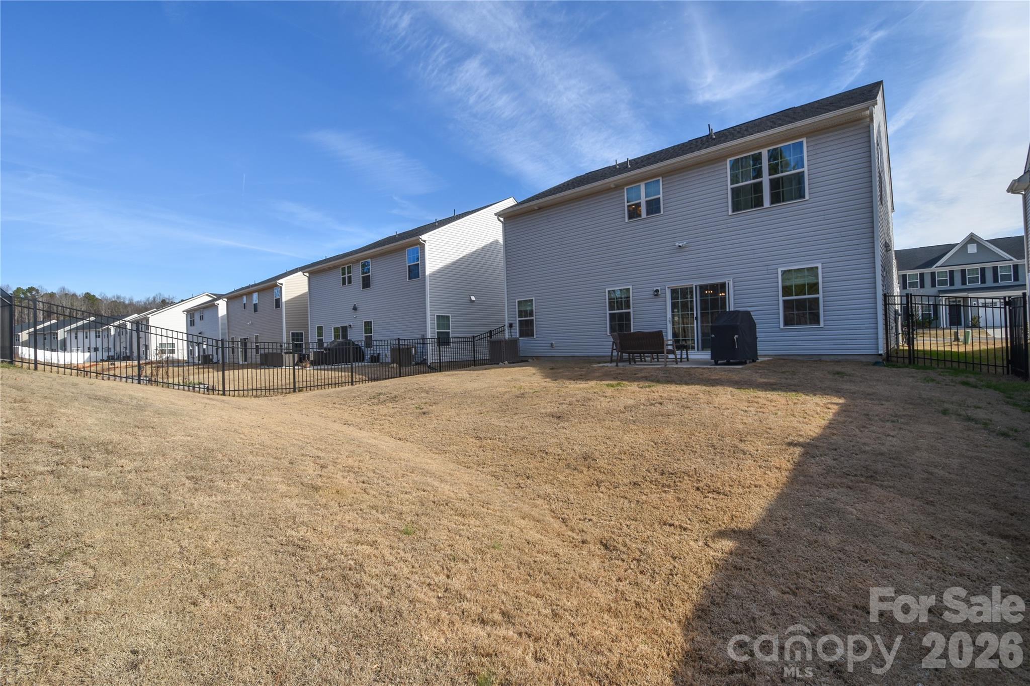 3050 Streamside Drive Davidson, NC 28036 - Photo 4 of 34