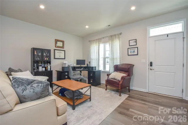 $500,000 | 3050 Streamside Drive, Davidson, NC 28036