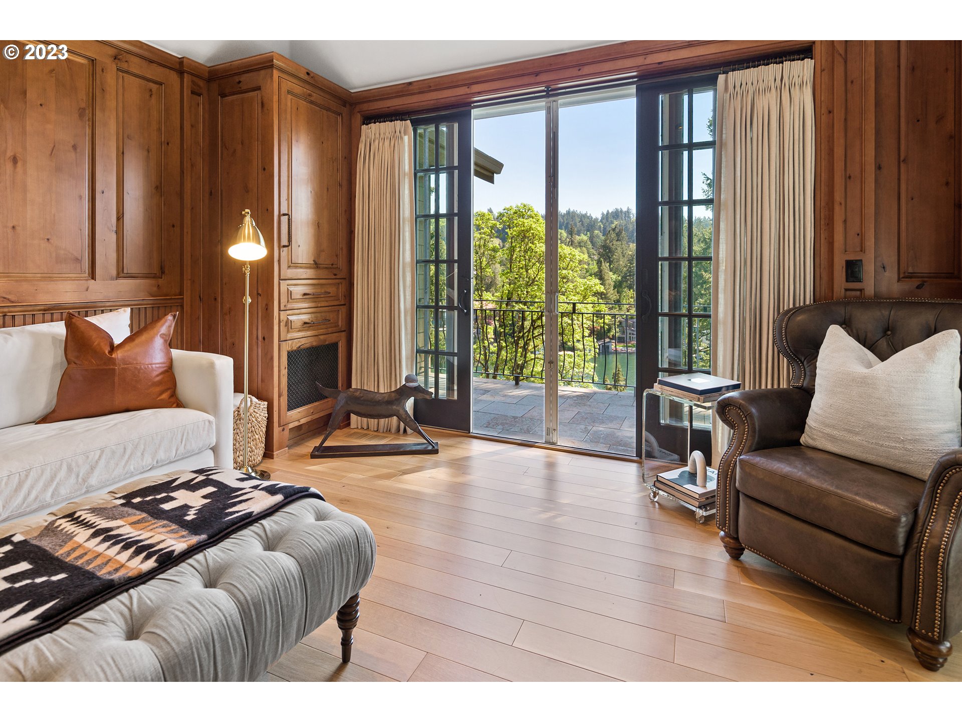 584 Ridgeway Road Lake Oswego, OR 97034 - Photo 18 of 44 Gallery Image 18