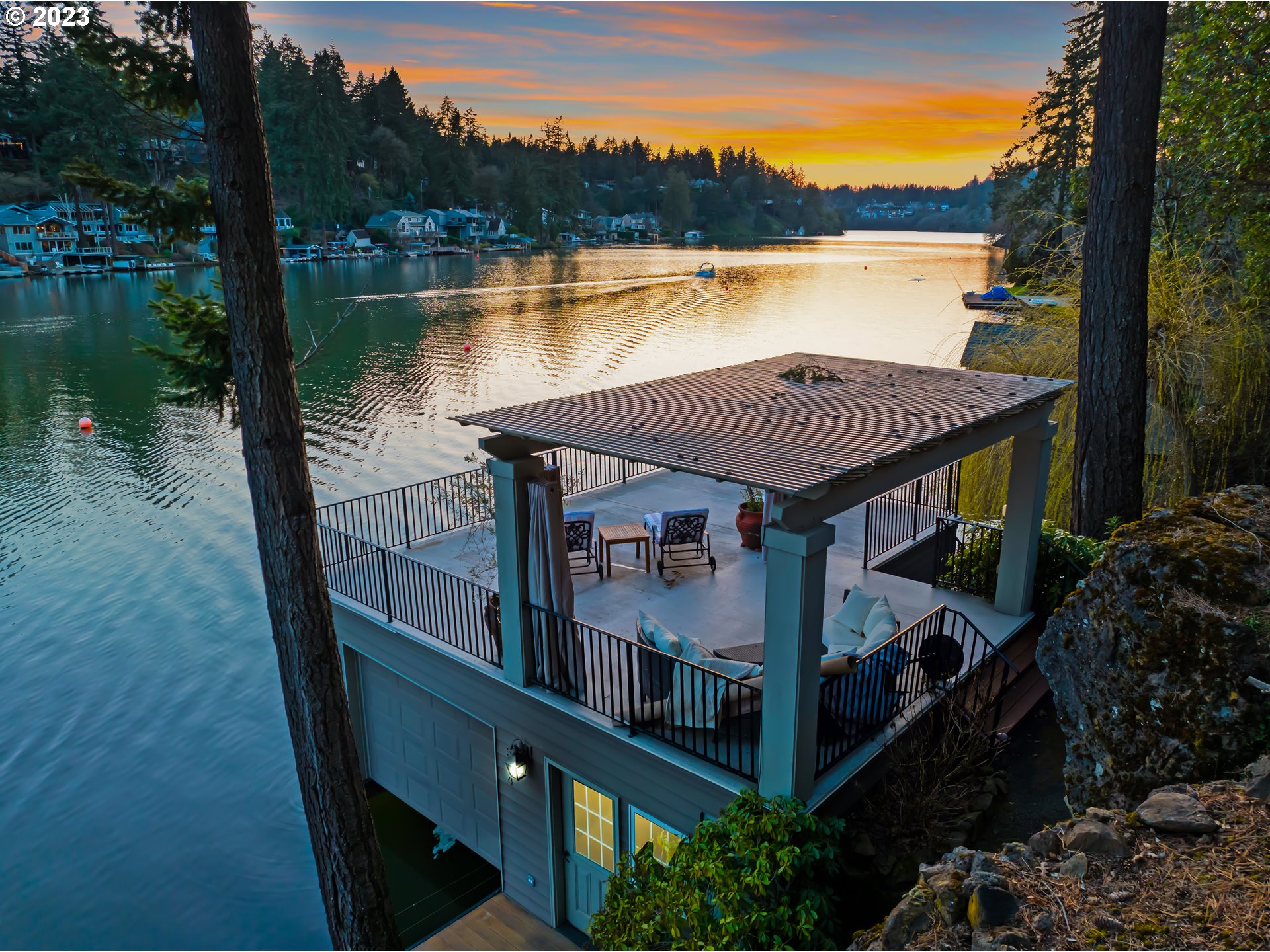 584 Ridgeway Road Lake Oswego, OR 97034 - Photo 40 of 44 Gallery Image 40
