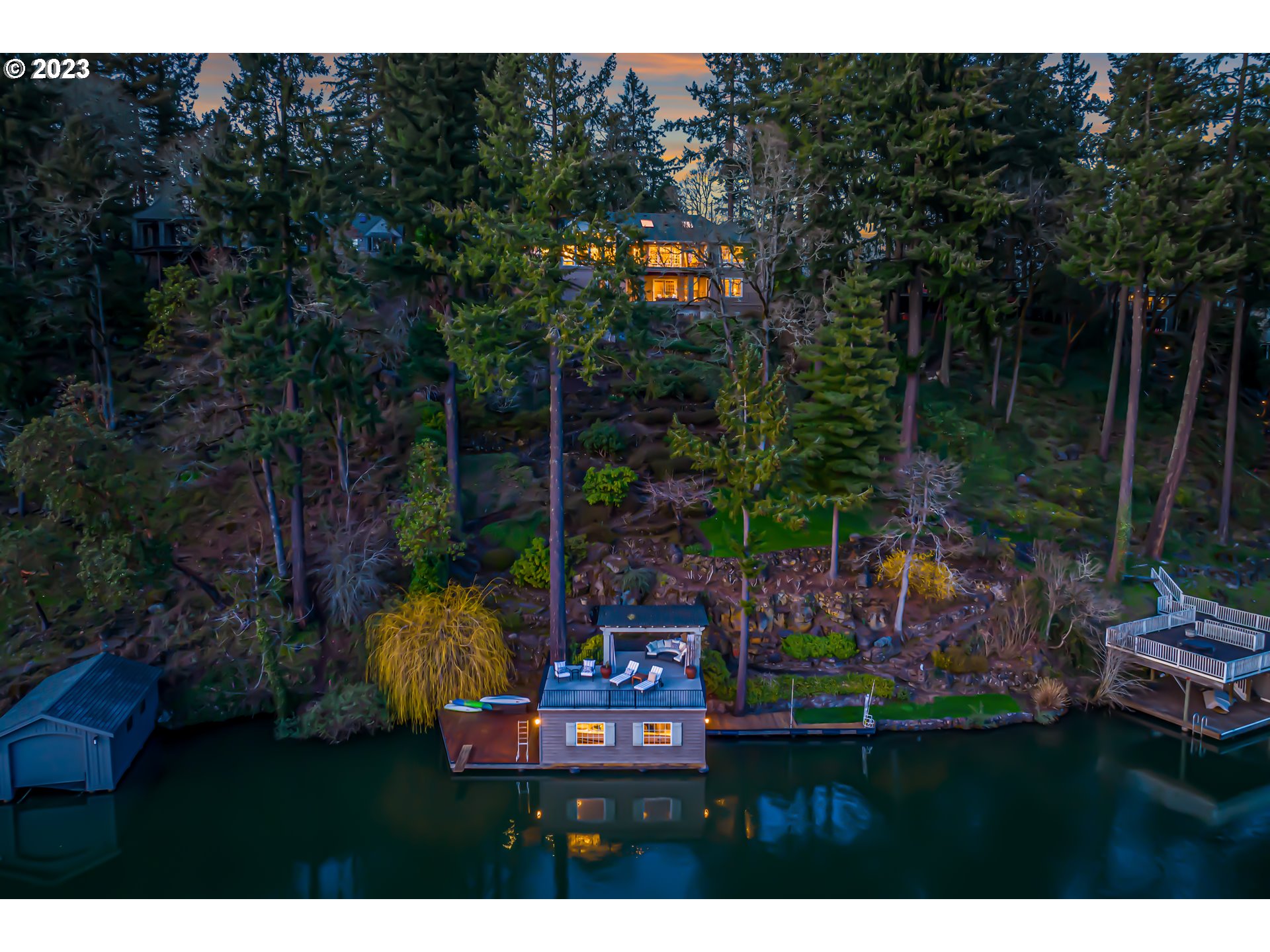 584 Ridgeway Road Lake Oswego, OR 97034 - Photo 44 of 44 Gallery Image 44