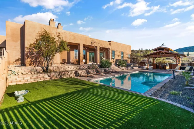 $685,000 | 42706 North 19th Street, New River, AZ 85087