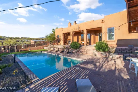 $685,000 | 42706 North 19th Street, New River, AZ 85087
