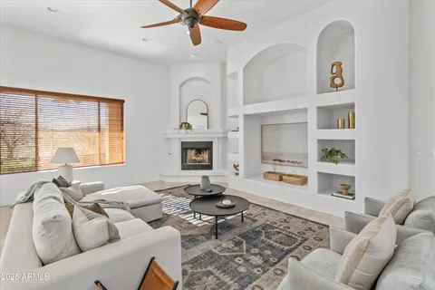 $685,000 | 42706 North 19th Street, New River, AZ 85087