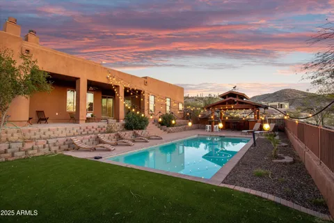 $685,000 | 42706 North 19th Street, New River, AZ 85087