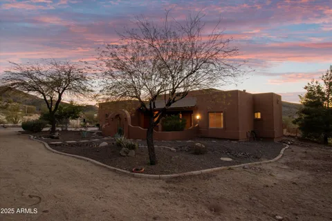 $685,000 | 42706 North 19th Street, New River, AZ 85087