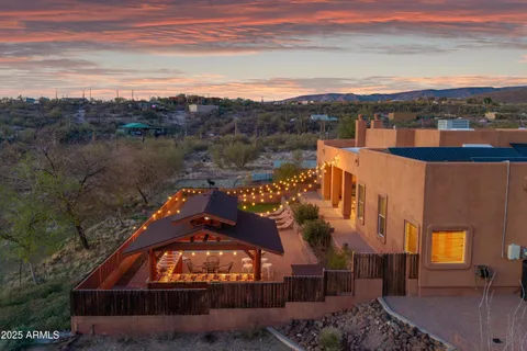 $685,000 | 42706 North 19th Street, New River, AZ 85087