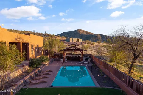 $685,000 | 42706 North 19th Street, New River, AZ 85087