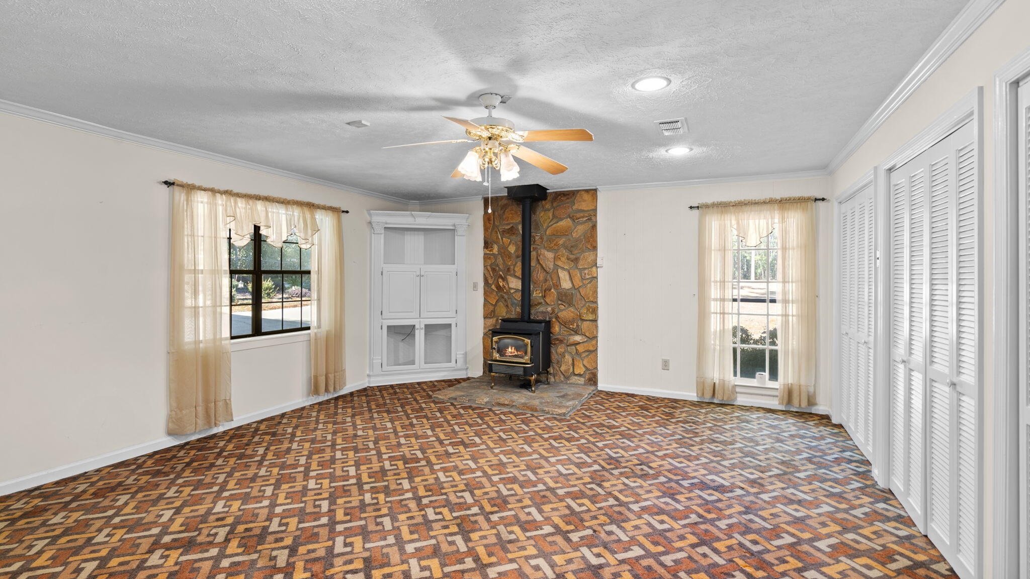 1332 Brown Road Hephzibah, GA 30815 - Photo 8 of 50 23-web-or-mls-DSC00046