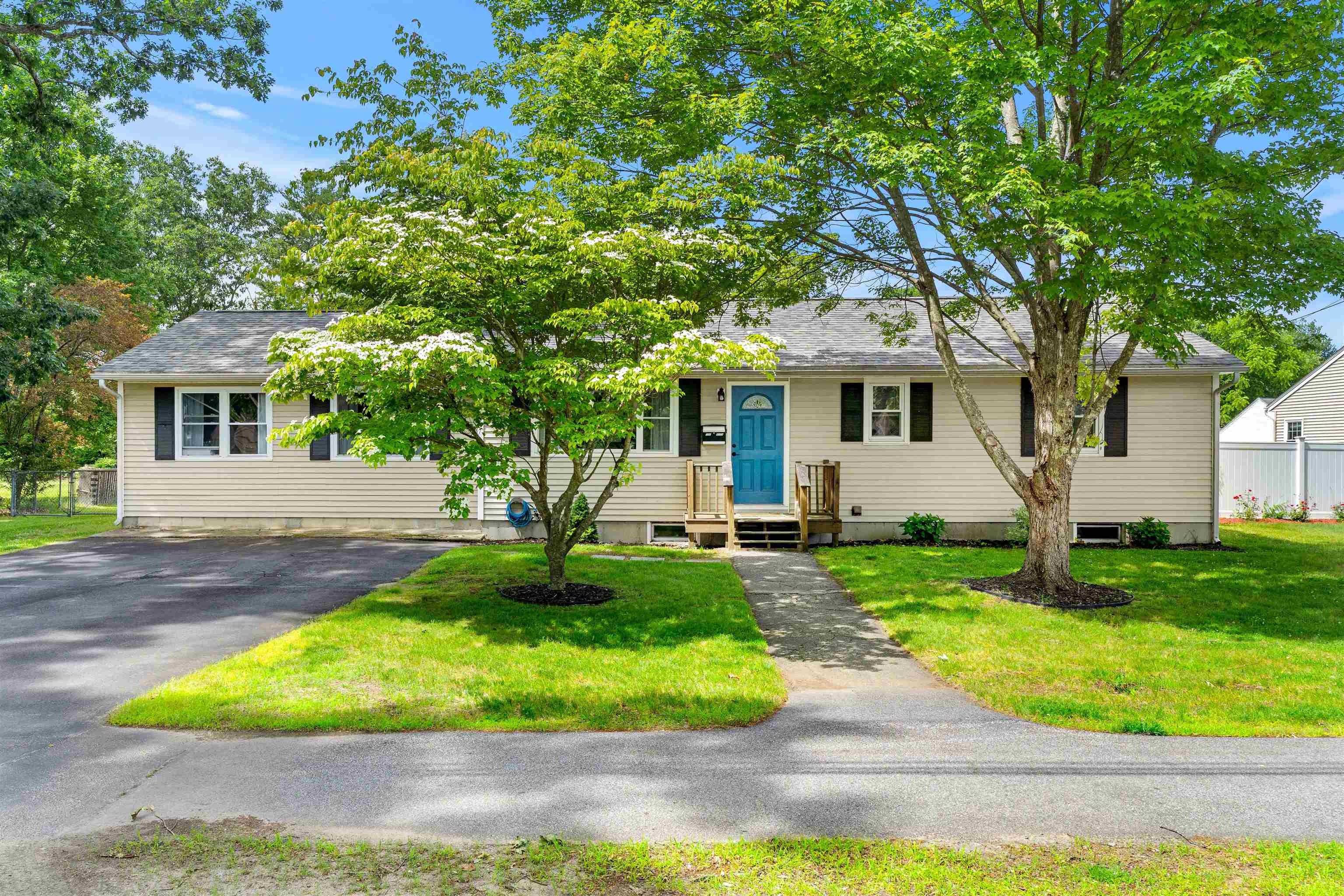 100 High Street Concord, NH 03303 - Photo 1 of 41