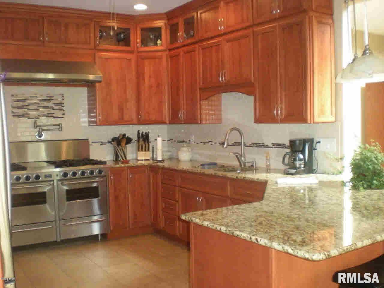 725 Hartline Road Makanda, IL 62958 - Photo 11 of 26 Gallery Image 11