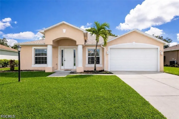 $339,000 | 2720 Soaring Hawk Drive, Fort Myers, FL 33905
