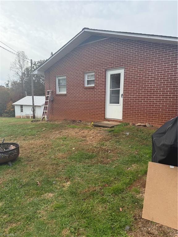417 Ruritan Park Road North Wilkesboro, NC 28659 - Photo 3 of 19
