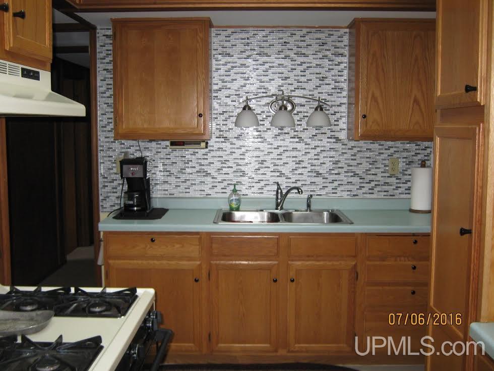 7420 Chalk Hill Road Daggett, MI 49821 - Photo 9 of 33 Gallery Image 9