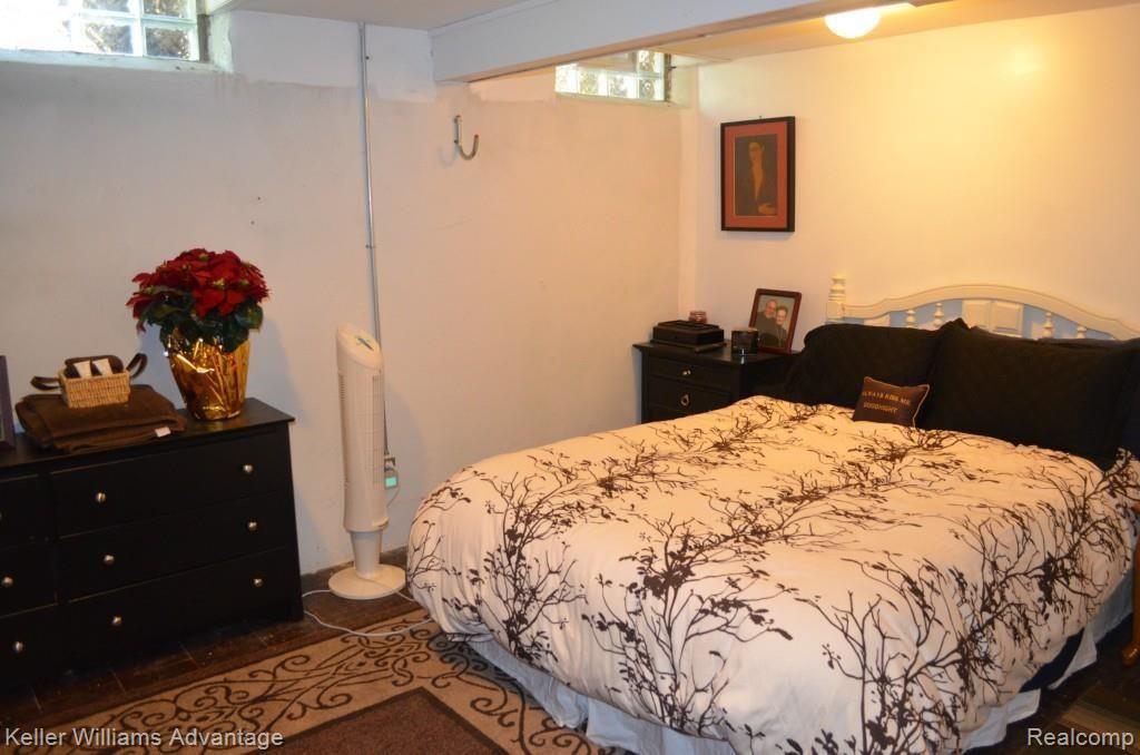 1825 Massoit Road Royal Oak, MI 48073 - Photo 17 of 21 Bedroom in basement perfect for additional living space