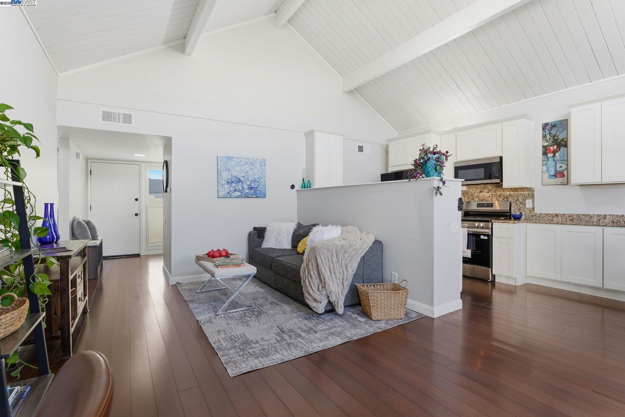 777 Partridge Common Livermore, CA 94551 - Photo 2 of 34