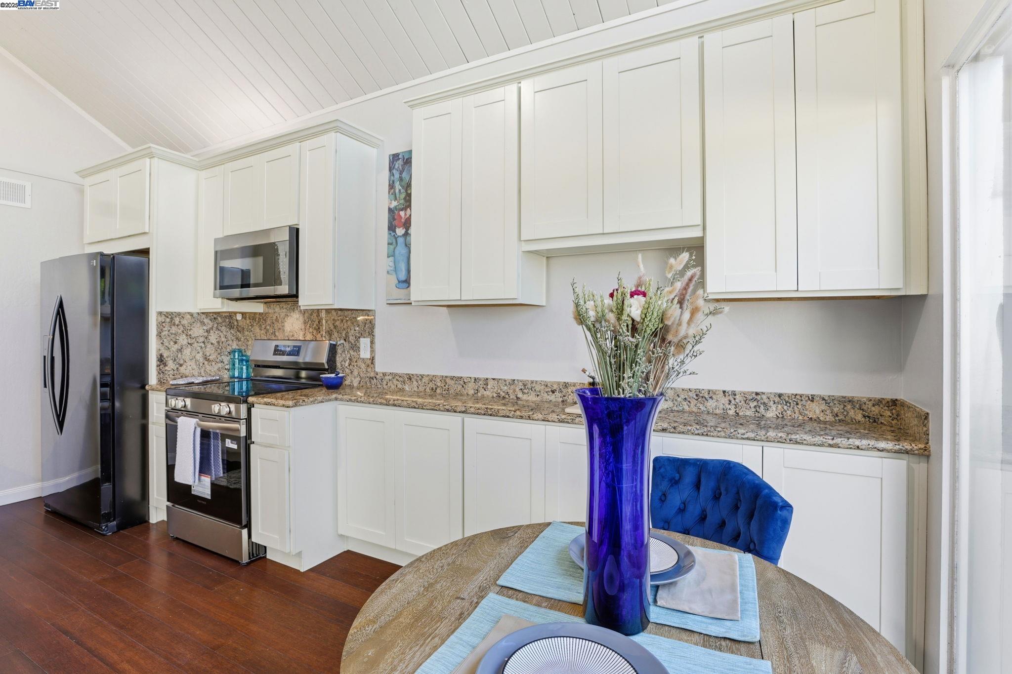 777 Partridge Common Livermore, CA 94551 - Photo 7 of 34