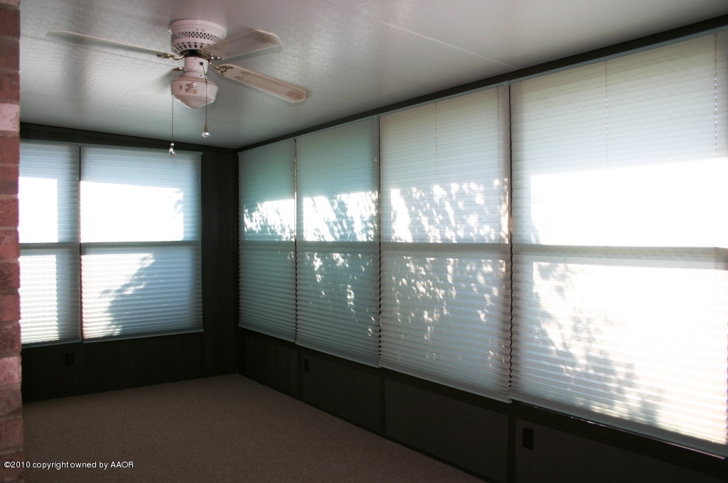 5105 Raindrop Lane Amarillo, TX 79110 - Photo 17 of 21 Sunroom V2