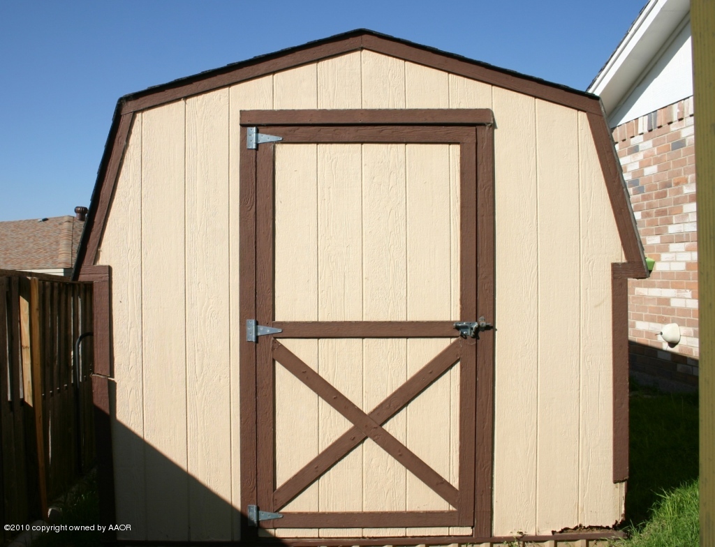 5105 Raindrop Lane Amarillo, TX 79110 - Photo 20 of 21 Storage Building