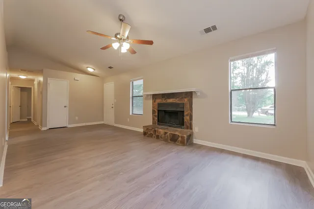 $1,550 | 145 Lynda Lane, Fairburn, GA 30213