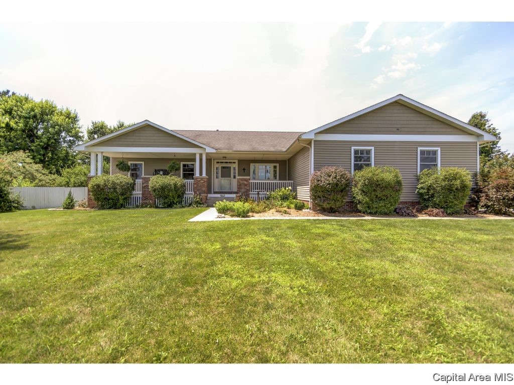 4819 Stagecoach Road Pleasant Plains, IL 62677 - Photo 1 of 36