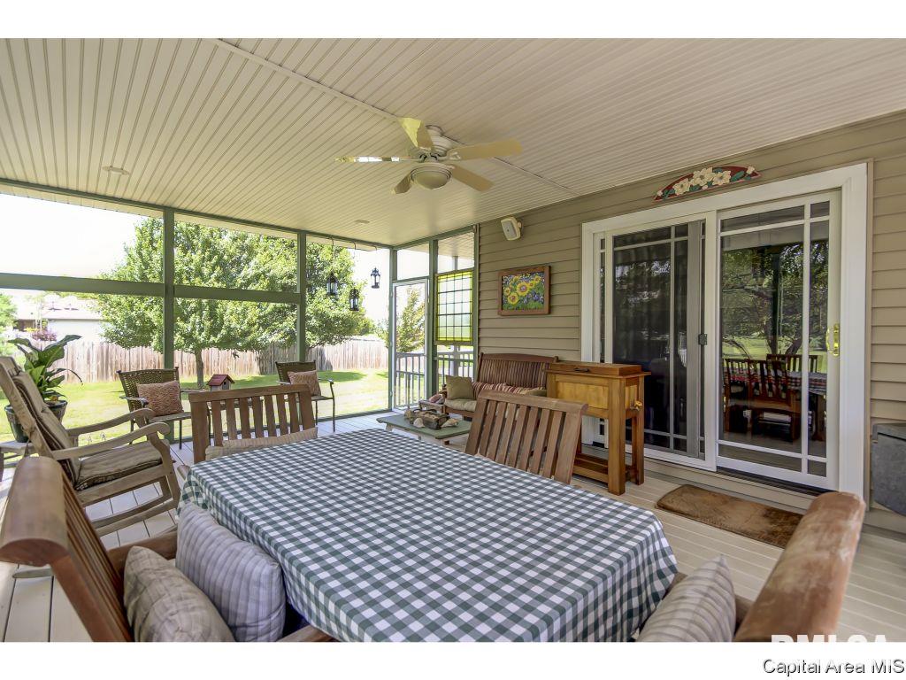 4819 Stagecoach Road Pleasant Plains, IL 62677 - Photo 29 of 36