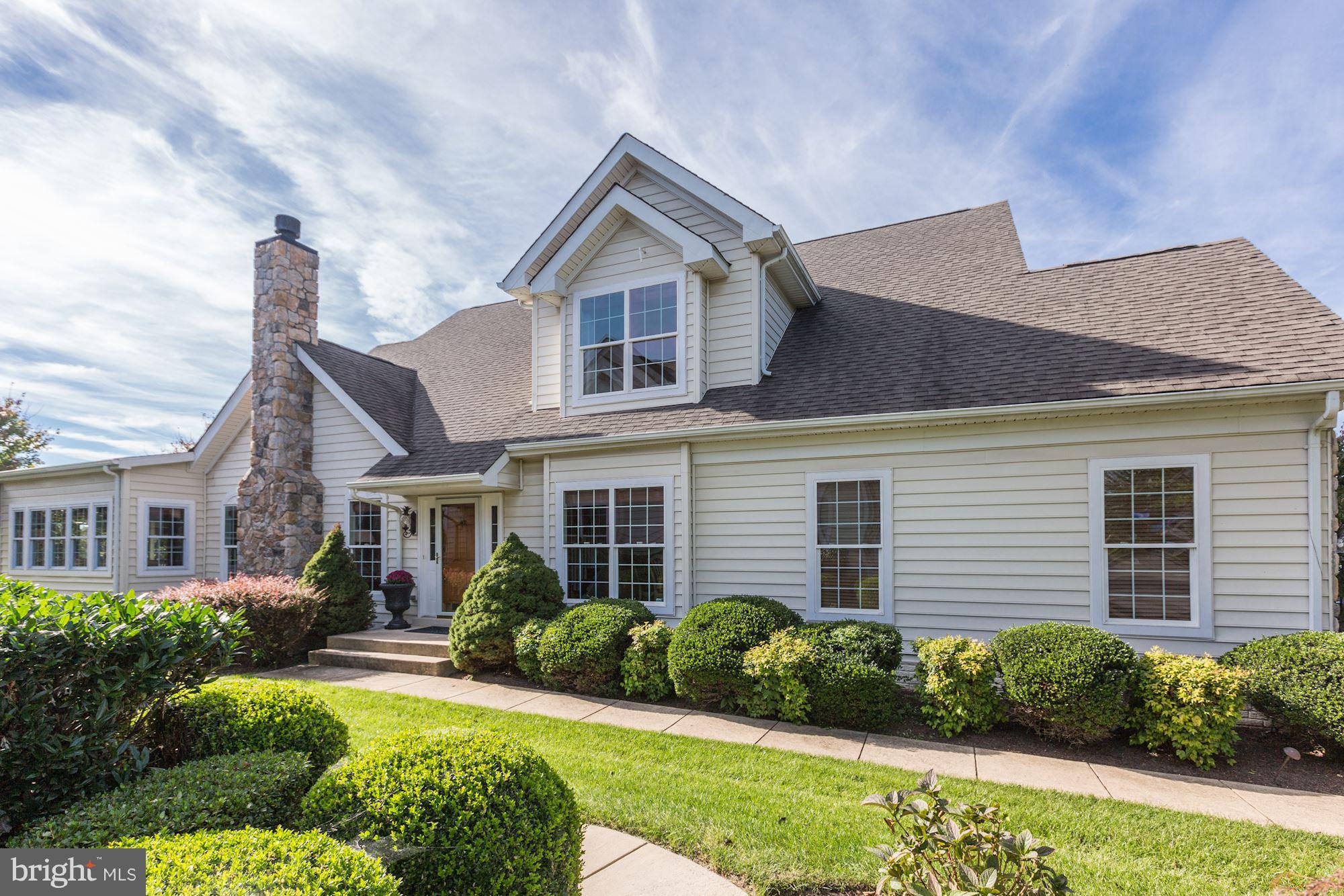19903 Naples Lakes Terrace Ashburn, VA 20147 - Photo 1 of 30 Exterior (Front)