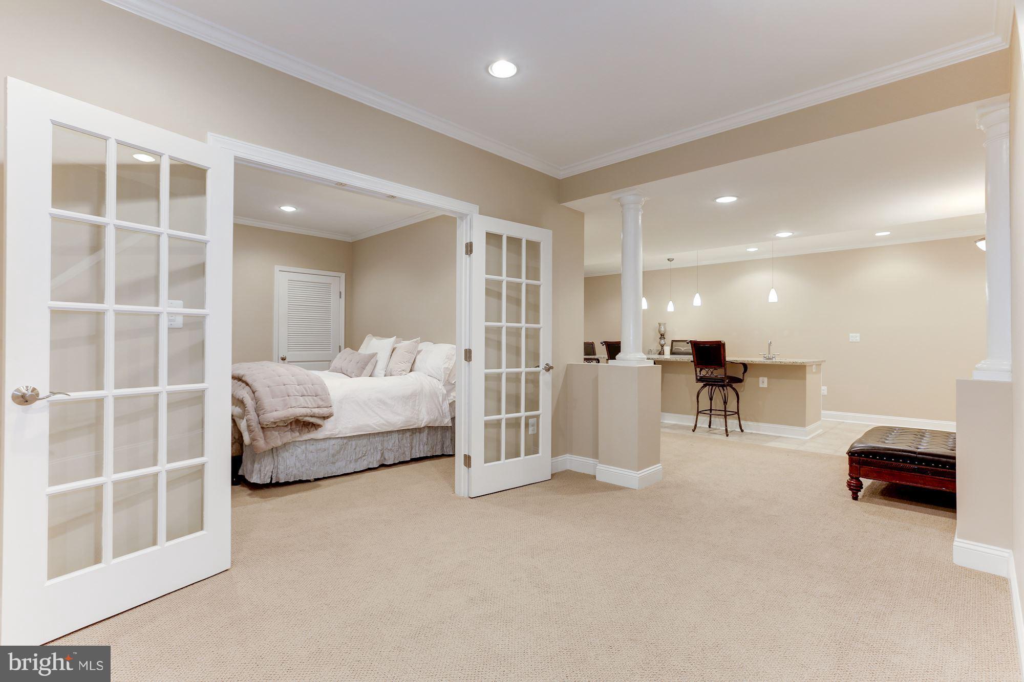 19903 Naples Lakes Terrace Ashburn, VA 20147 - Photo 22 of 30 Bedroom
