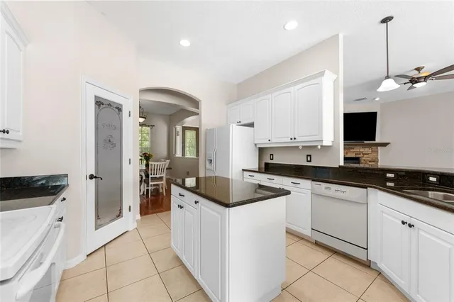 $1,750,000 | 2702 Rogers Ranch Road, Lithia, FL 33547