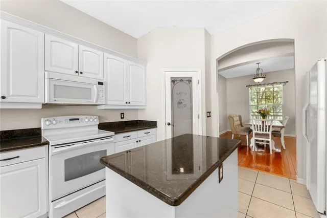 $1,750,000 | 2702 Rogers Ranch Road, Lithia, FL 33547