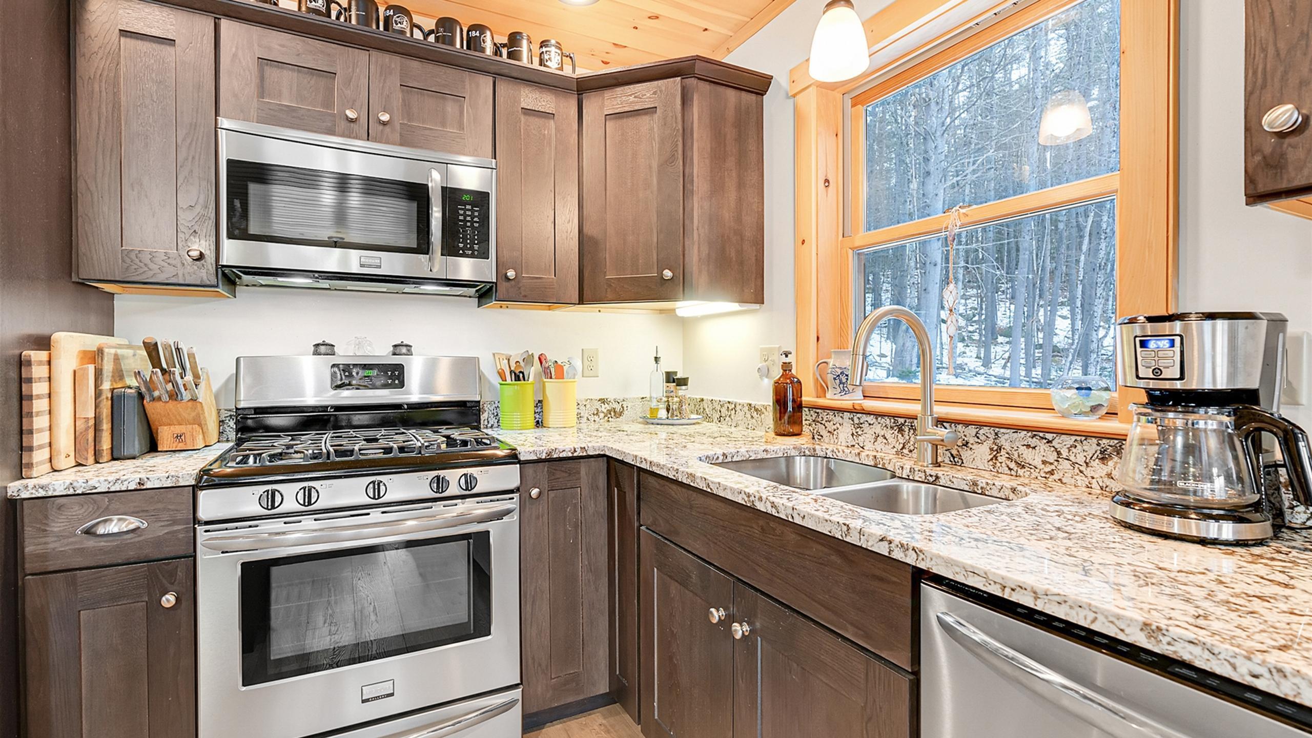 18 Lover's Lane Bethel, ME 04217 - Photo 5 of 40 18lovers-11