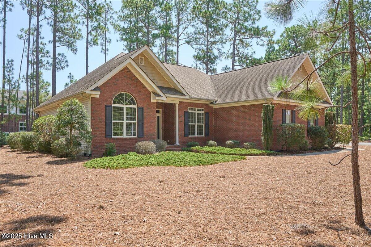 8 Rutledge Lane Pinehurst, NC 28374 - Photo 4 of 51 05-5_8 Rutledge Ln., Pinehurst, NC 28374