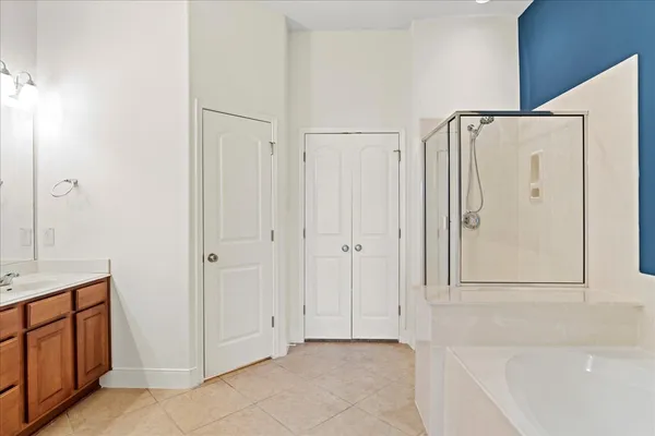 $290,000 | 2210 Onion Creek Parkway, Unit 604, Austin, TX 78747