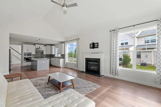 $4,300 | 3093 North Spurway Drive, Ann Arbor, MI 48105