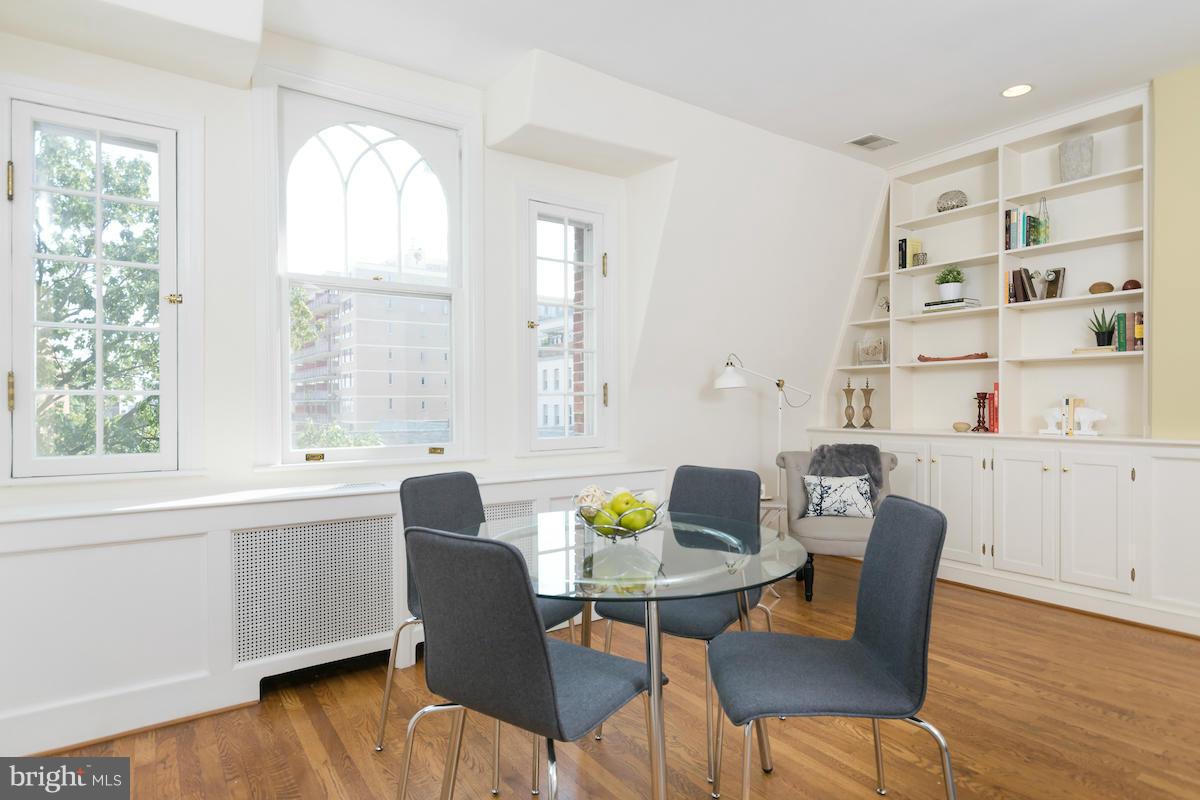 1863 Kalorama Road Northwest, Unit 4A Washington, DC 20009 - Photo 3 of 15 Dining Room