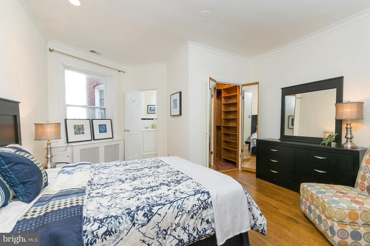 1863 Kalorama Road Northwest, Unit 4A Washington, DC 20009 - Photo 10 of 15 Bedroom