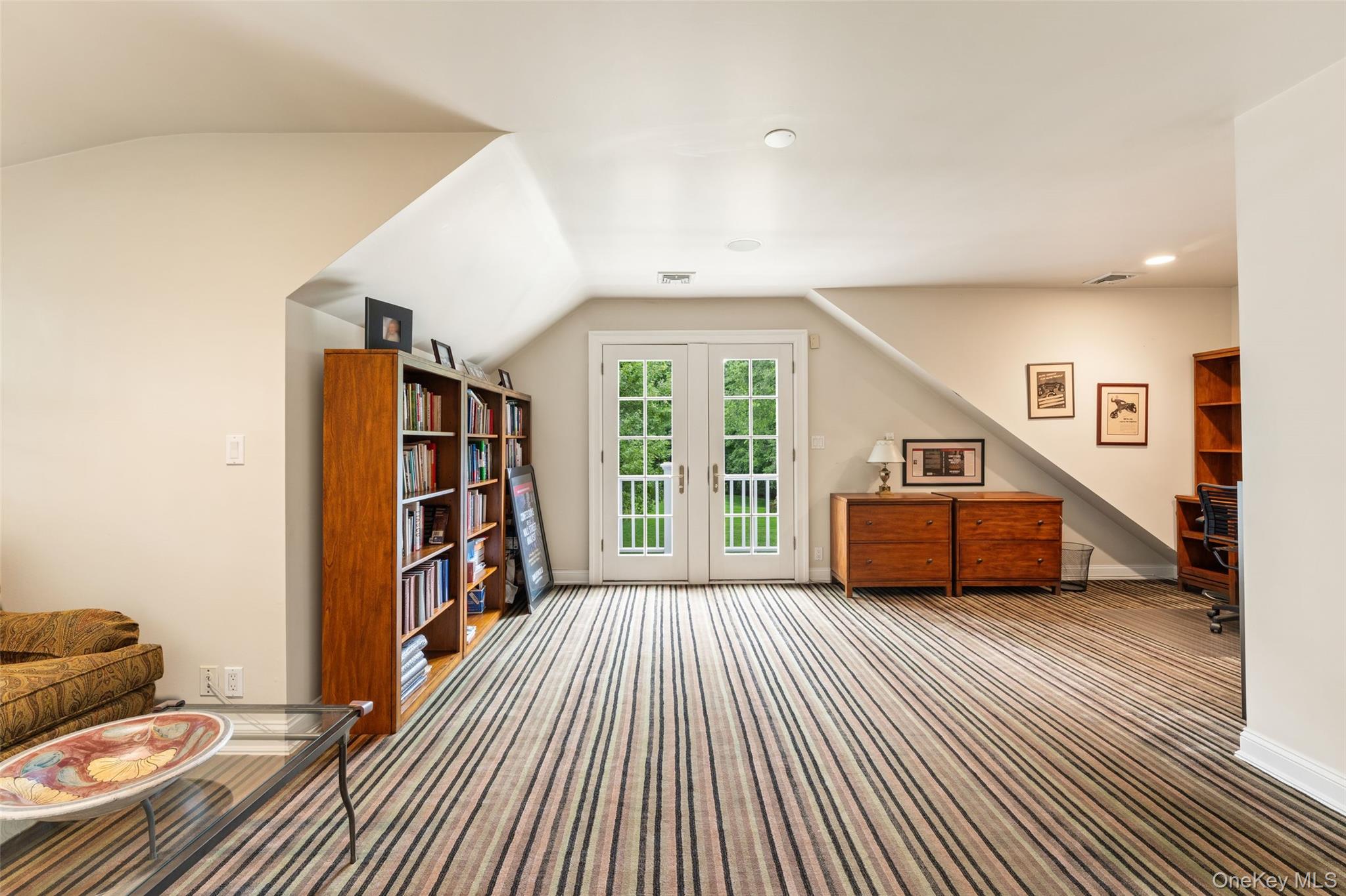 15 Sheldrake Road Scarsdale, NY 10583 - Photo 30 of 45 Bedroom with balcony