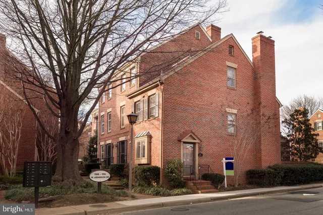 $3,975 | 1210 West Abingdon Drive, Alexandria, VA 22314