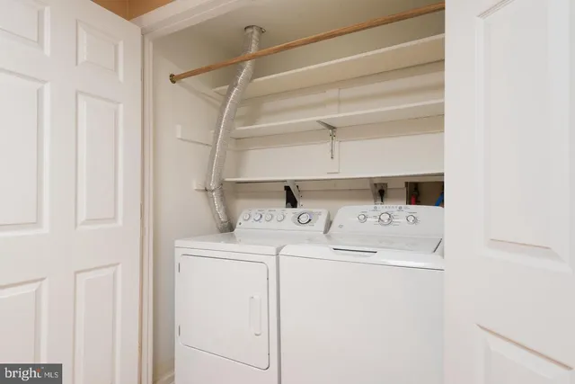 $3,975 | 1210 West Abingdon Drive, Alexandria, VA 22314