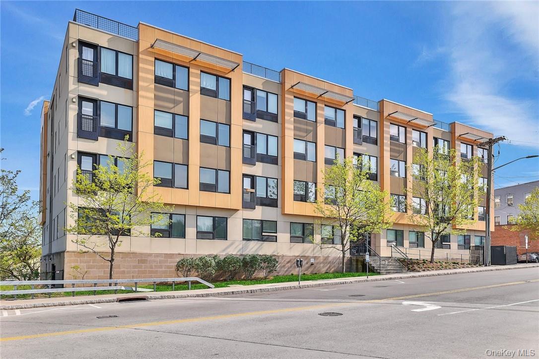 68 Lake Street, Unit 108 White Plains, NY 10601 - Photo 2 of 36 front view of a building