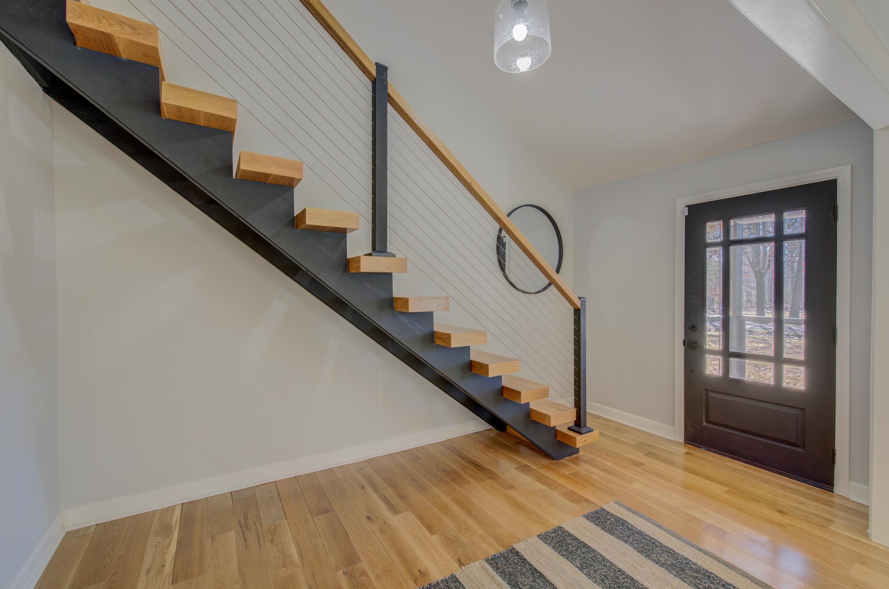 7250 Cedar Road Bartlett, TN 38135 - Photo 2 of 25 a view of entryway and hall with wooden floor
